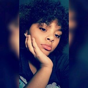 Meet your Posher, Destiny